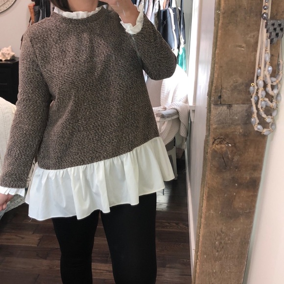 Small brown high neck boho ruffle sweater - Picture 6 of 8